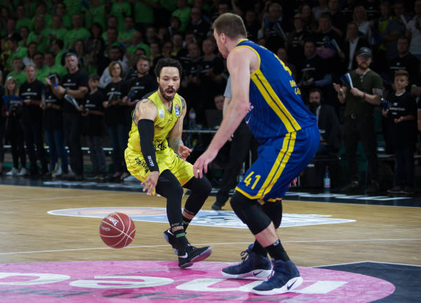 的盘带和创 的盘带和创