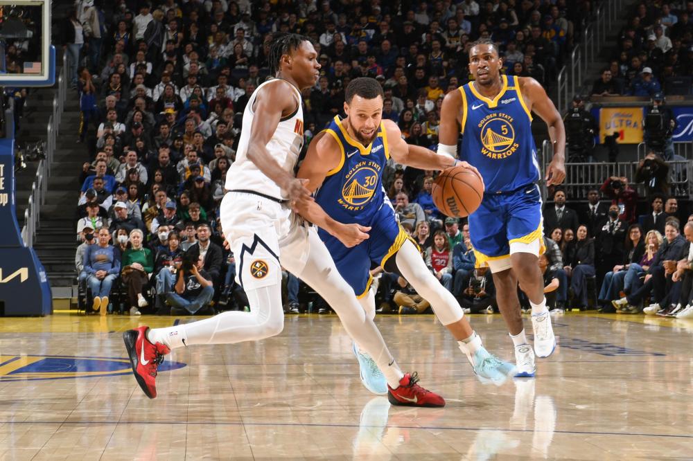 赛中只出场 赛中只出场