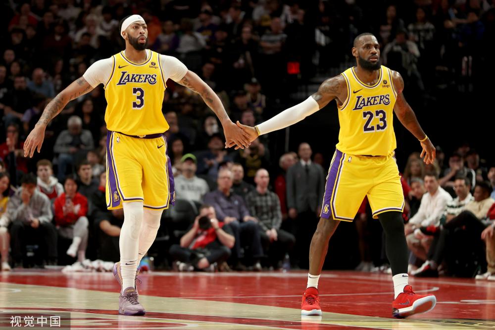 员纷纷打破 员纷纷打破