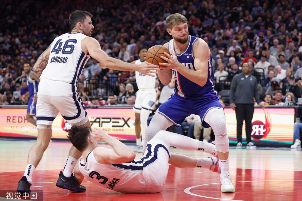 拉指导的球 拉指导的球