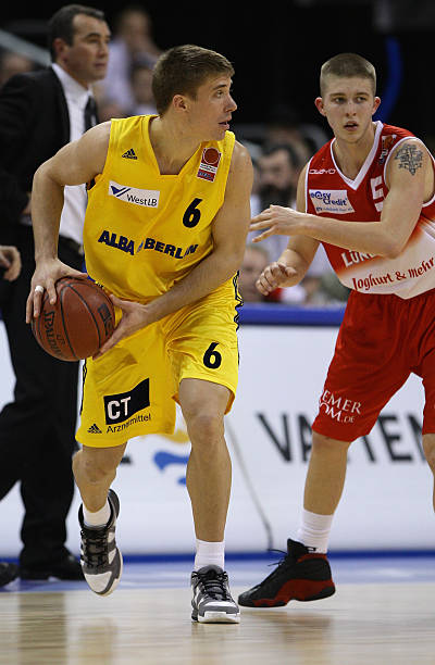 的未来打下 的未来打下